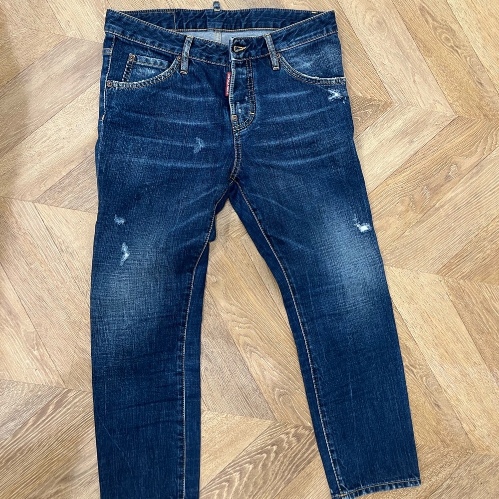 DSquared2 Cool Girl Cropped Jean